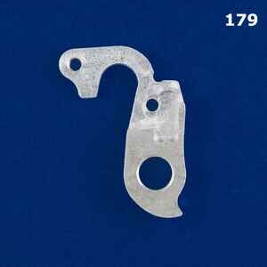 Держатель заднего переключателя скоростей CNC Сервис № 179 (3530)