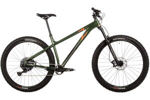Велосипед Stinger Zeta STD 29 (22, зеленый) 29AHD.ZTSTD.XLGN4