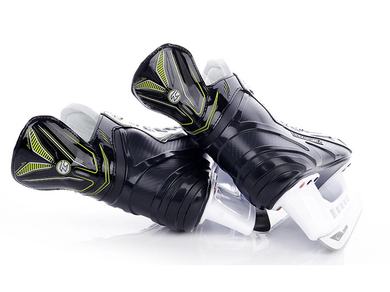 Коньки Tempish Volt-Pro (р. 44) Коньки Tempish Volt-Pro (р. 44)