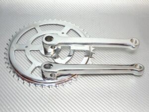 Система шатунов Master Lx-181 L-170 46Т (2 клина) Система шатунов Master Lx-181 L-170 46Т (2 клина)