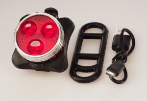 Фонарь для велосипеда JINGYI CYGM-030R