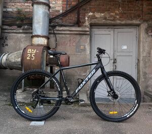 Велосипед Foxter Aspire (20, черный) Велосипед Foxter Aspire (20, черный)