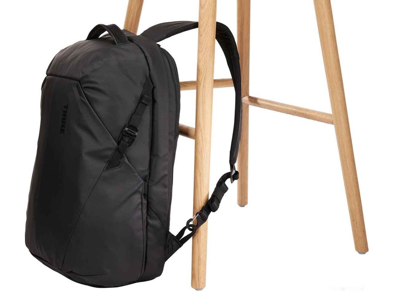 Городской рюкзак Thule Tact 21L TACTBP116K Городской рюкзак Thule Tact 21L TACTBP116K