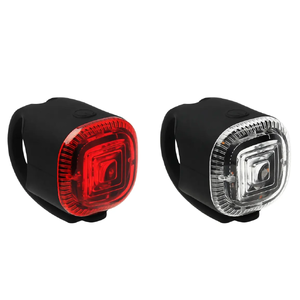 Комплект фонарей JINGYI JY-3151 Комплект фонарей JINGYI JY-3151