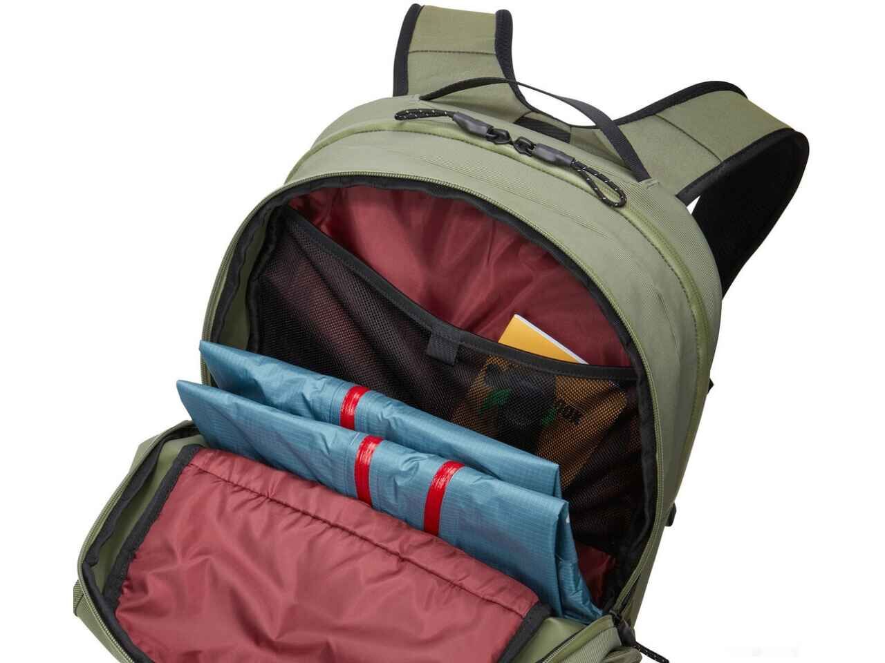 Городской рюкзак Thule Paramount 27L TPCB27OLVN 3204732 (зеленый) Городской рюкзак Thule Paramount 27L TPCB27OLVN 3204732 (зеленый)