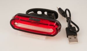 Фонарь для велосипеда JINGYI CYGM-115 Фонарь для велосипеда JINGYI CYGM-115