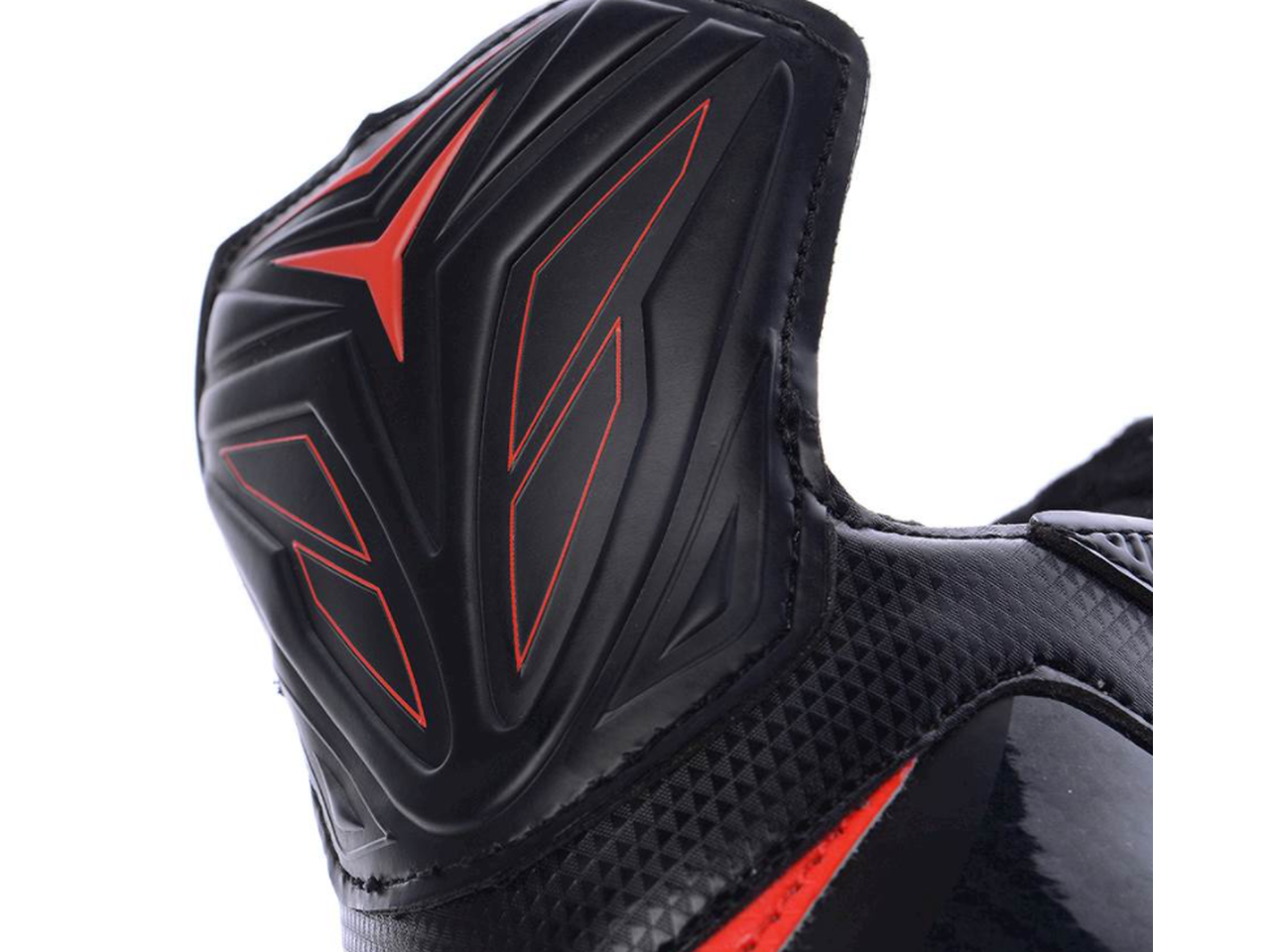 Коньки Tempish Revo Torq (р.40) Коньки Tempish Revo Torq (р.40)