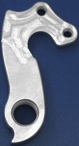 Держатель заднего переключателя CNC Сервис № 138 (2719) Держатель заднего переключателя CNC Сервис № 138 (2719)