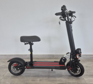 Электросамокат Terax XS01 (черный) Электросамокат Terax XS01 (черный)