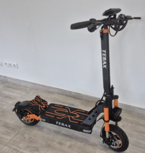 Электросамокат Terax XS04 (черный) Электросамокат Terax XS04 (черный)