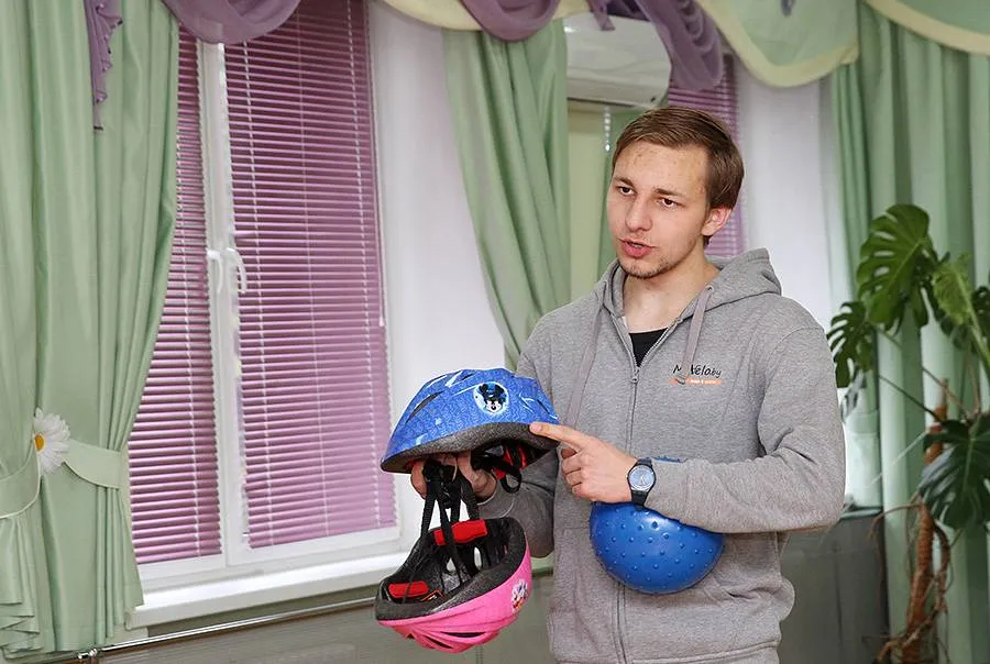 m-velo-sovmestno-s-gai-provel-aktsiyu-bezopasnye-pedali-v-detskom-sadu 6.jpg m-velo-sovmestno-s-gai-provel-aktsiyu-bezopasnye-pedali-v-detskom-sadu 6.jpg