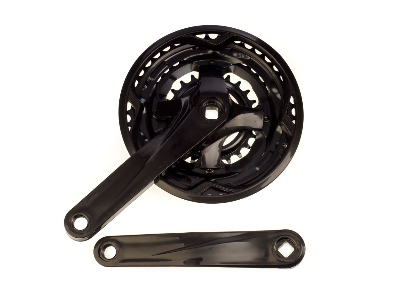 Система шатунов Favorit POLO-D 24/34/42Т 170 мм 3X8 ск. DS53423-8BK под ромб Система шатунов Favorit POLO-D 24/34/42Т 170 мм 3X8 ск. DS53423-8BK под ромб