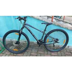 Велосипед GT Aggressor Sport 29 S (серый) Велосипед GT Aggressor Sport 29 S (серый)